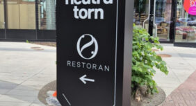 Reklaampost